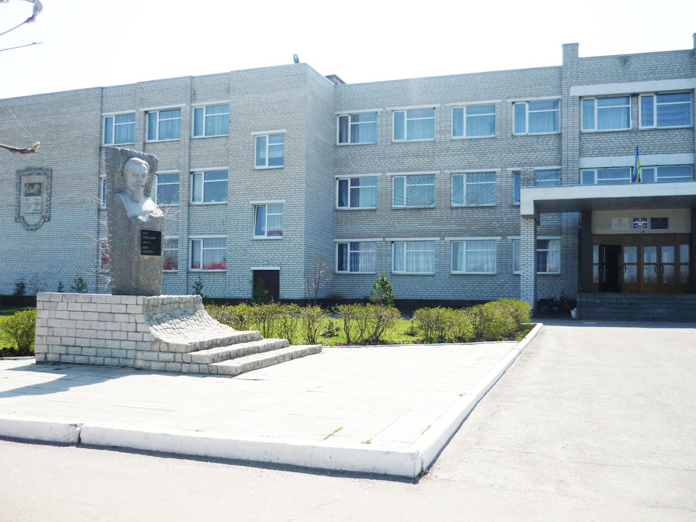 В ПЕЧЕНІЗЬКОМІ ЛІЦЕЇ ІМ. Г.СЕМИРАДСЬКОГО БУДЕ ВСТАНОВЛЕНО ПРОТИПОЖЕЖНУ СИГНАЛІЗАЦІЮ
