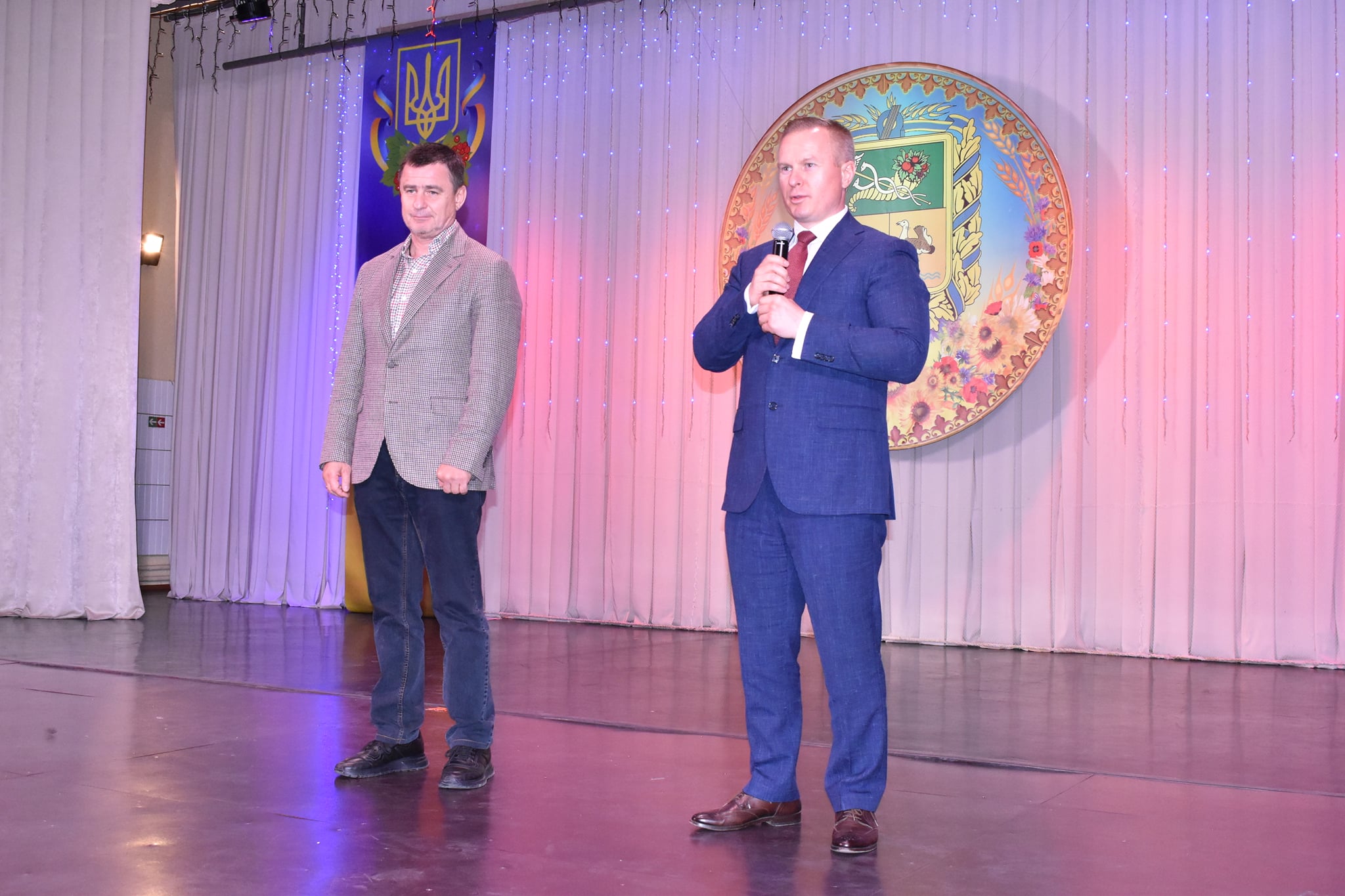 В ПЕЧЕНІЗЬКІЙ ГРОМАДІ УРОЧИСТО ВІДЗНАЧИЛИ ДЕНЬ ПРАЦІВНИКІВ ОСВІТИ